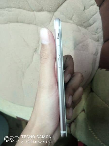 Iphone 7 PTA approved for sale 4
