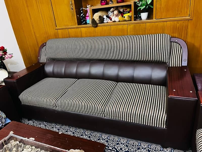 Sofa set with center table 2