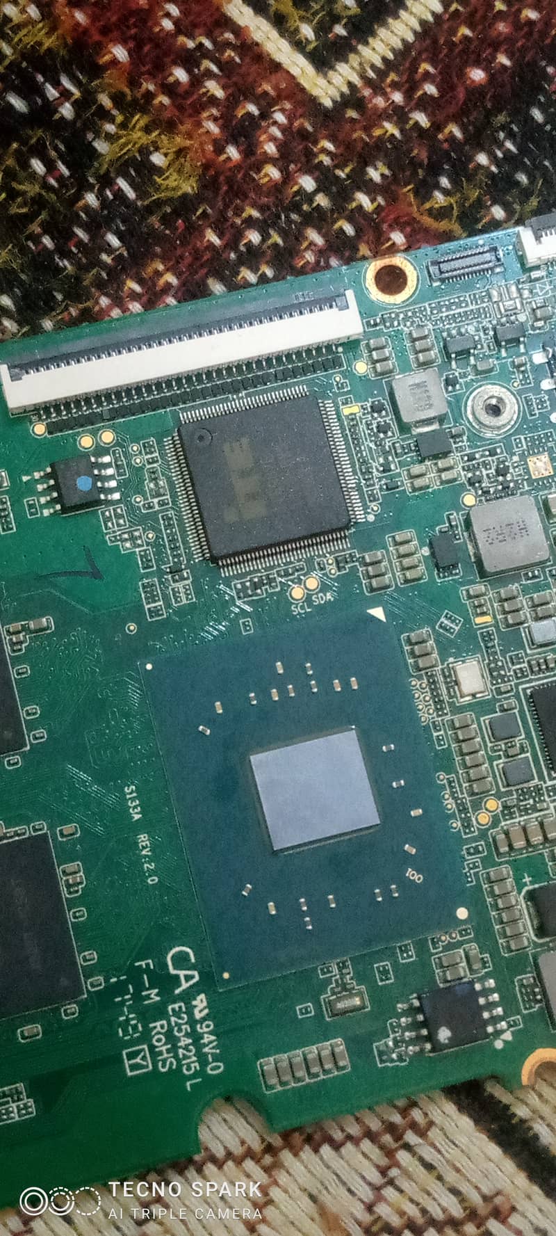Intel Celeron processor chipset 6GB ram and 1USB and 1HDMI port 5