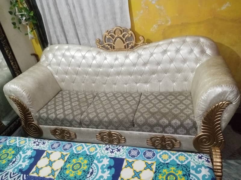Royal and Spanish bed set furniture. . 4