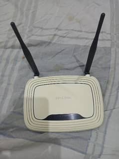 TP-Link Router Dual Antenna