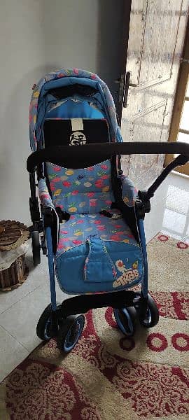 Baby stroller in good size 2