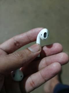 airpods 2 generation 100% original without case 0