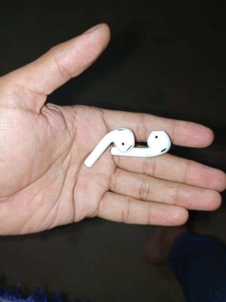airpods 2 generation 100% original without case 2
