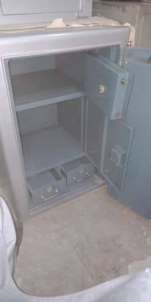 file cabinet, office almari , Lockers, Steel lockers 12