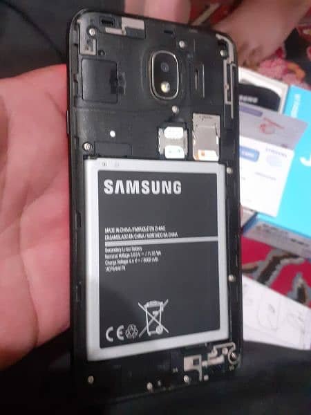 Samsung Galaxy J4 13