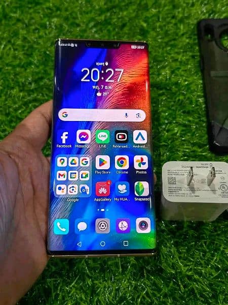 Huawei mate 30 pro 8GB RAM 256 GB 03193220609 2