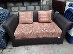 6 seater sofa 1 2 and 3 seats new condition molty foam used . 0