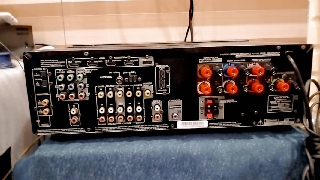 ONKYO Amplifier 11