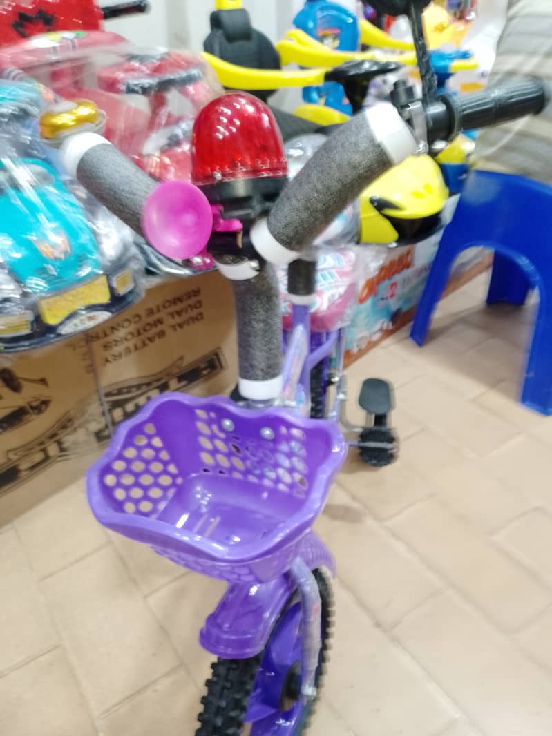 12# Cycle New 7000 wali 4600 me wholesaler Shaikh Toys Group Karach 4
