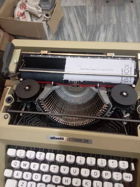 Antique type writter 1