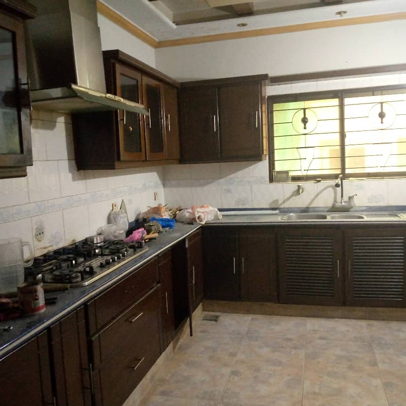 One Kanal House For Sale 8