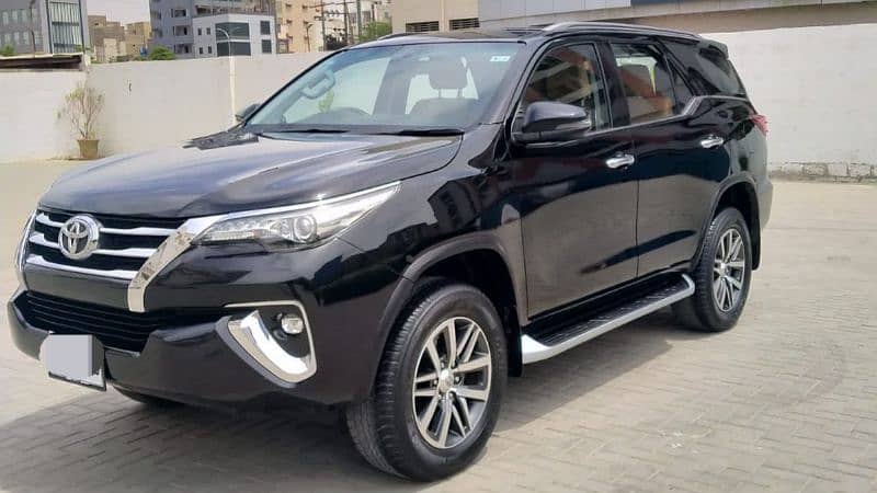 Toyota Fortuner Sigma 2018 - Cars - 1085991215