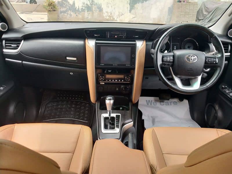 Toyota Fortuner Sigma 2018 14