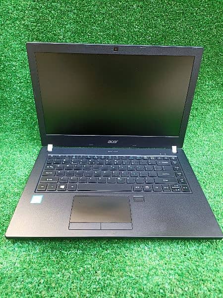 Acer travelmate p449 core I5 6th generation 0