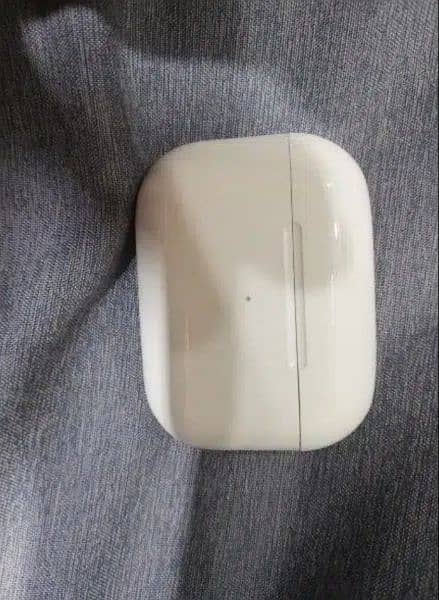 Apple Airpods pro2 made in Japan original condition 10/10 3
