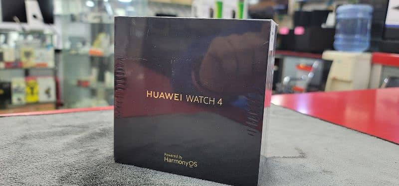 Huawei Watch 4 Powered by Harmony OS 0