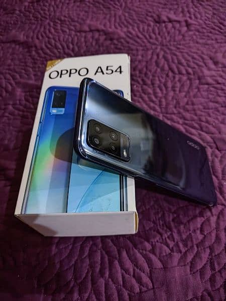 Oppo A54 4 128 in new condition 0