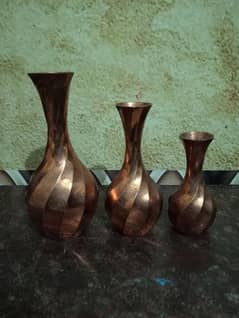 copper vases 0