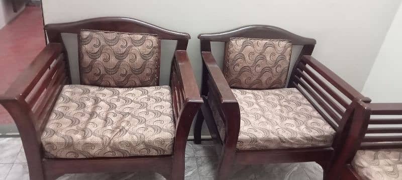 5 seater sofa set  in 10/10 condition 2