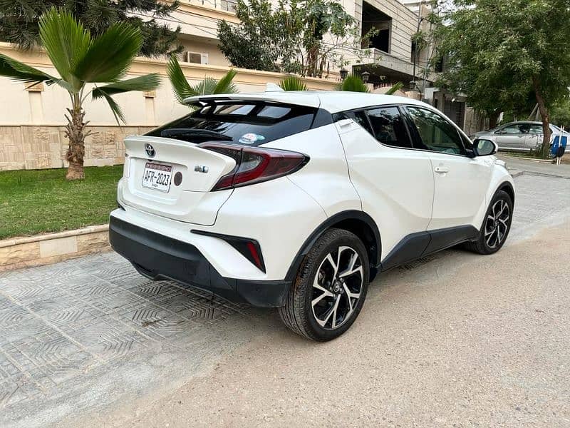 2017 Toyota C-HR G Package 5