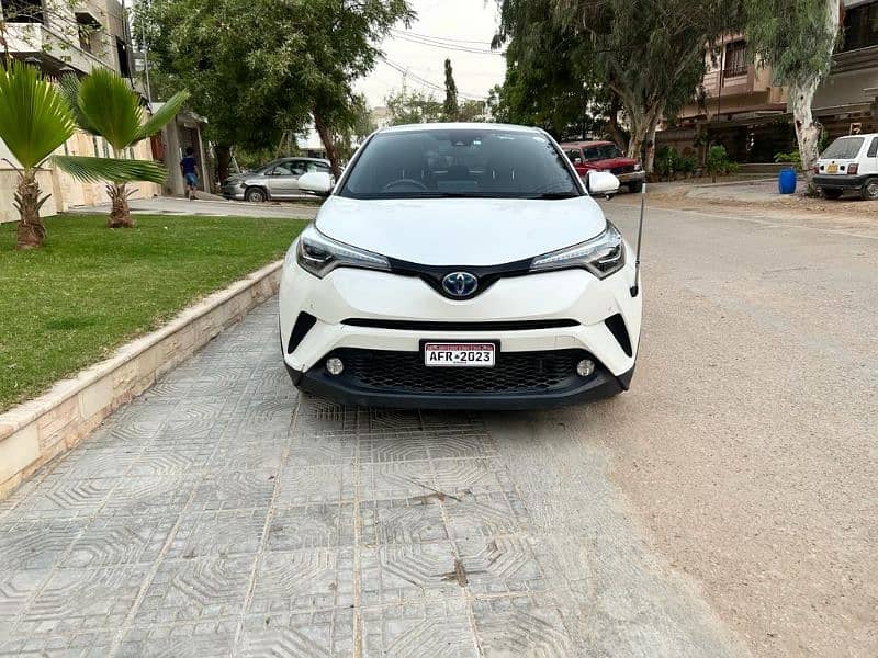 2017 Toyota C-HR G Package 6