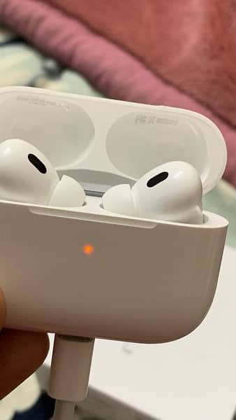 AirPods Pro (2nd generation) 2