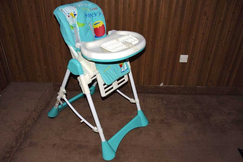 IMPORTED BABY HIGH CHAIR / DINNING CHAIR CONDITION 10/10 2