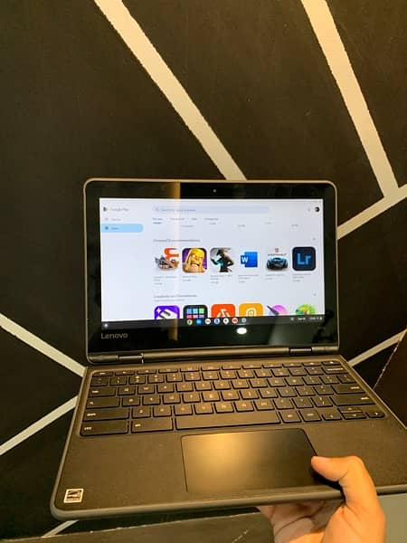 Lenovo 300e x360 Chromebook 1