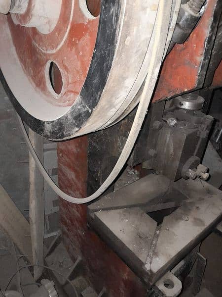 Power Press 1 inch plate se bna howa 4