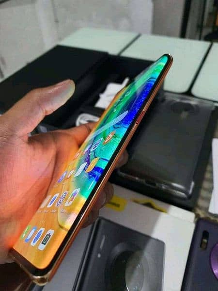 Huawei mate 30 pro 8GB RAM 256 GB 03193220627 0