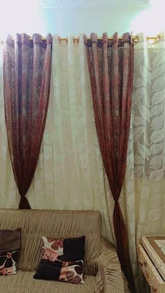 Curtains: off white and dark brown