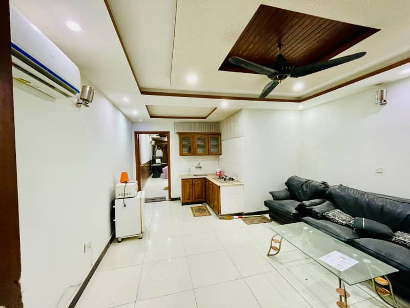 F-11 Markaz Luxury 1 Bedroom 1 Bathroom Tv Lounge Kitchen Car Parking Fully Furnished Apartment For Sale 2