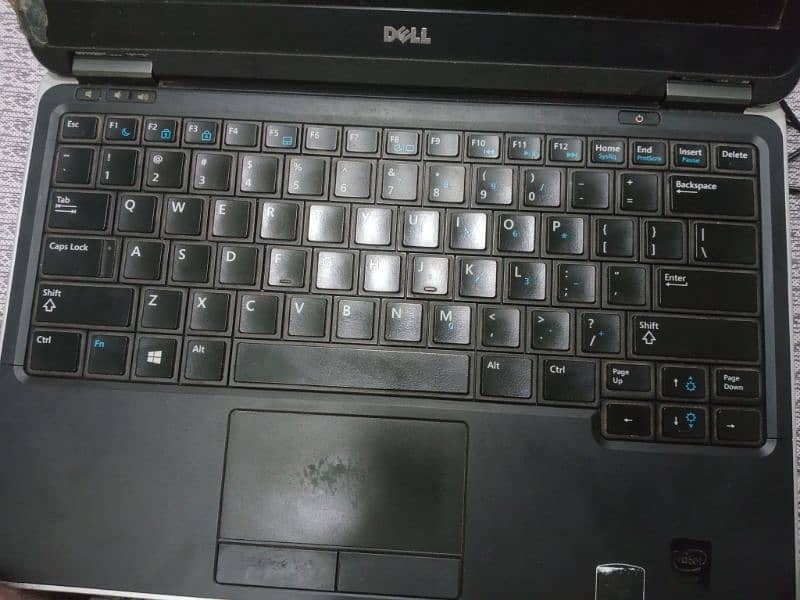 Dell laptop latitude i5 1