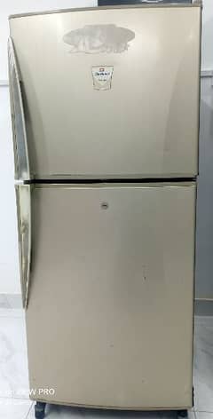 Dawlance signature refrigerator 0