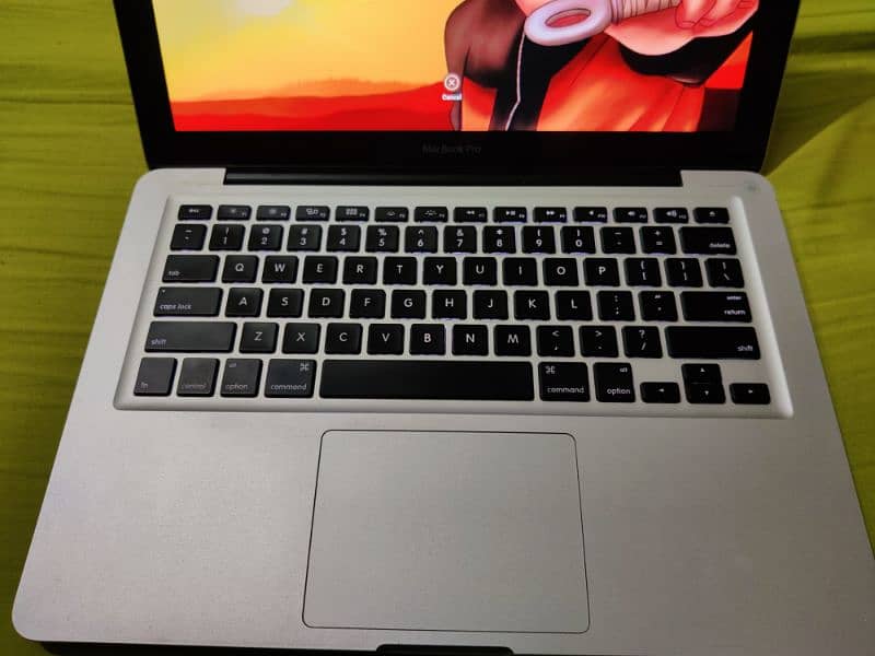 MacBook Pro Mid 2012 with SSD 1