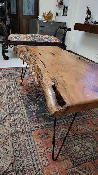 Live Edge Centre Table / Wooden Coffee Table 3