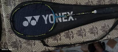 Yonex high extension racket available with cover