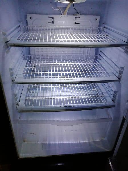 Gaba National full size refrigerator 1