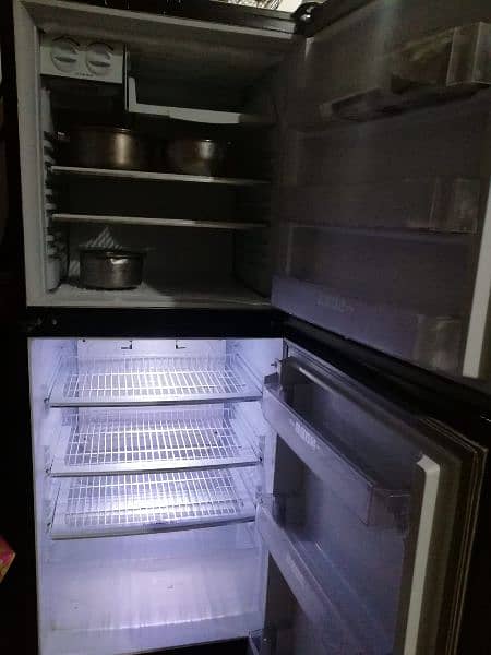 Gaba National full size refrigerator 2