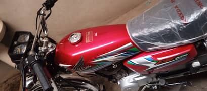 Honda 125 model 23 for sale in brand new condition