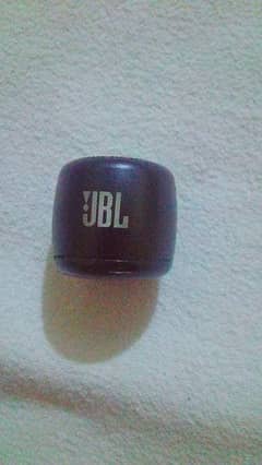 Mini speaker. JBL!