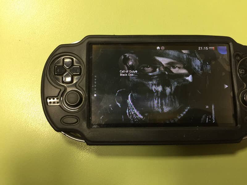 PS Vita Fat Version OLED 1