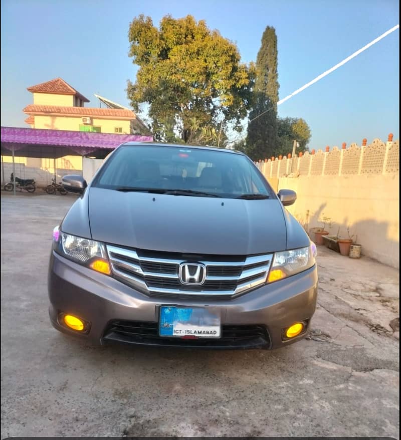 Honda City aspire 1.3 manual 2016 model 0