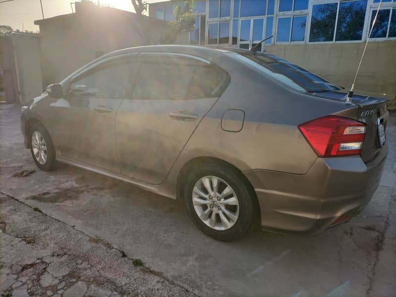 Honda City aspire 1.3 manual 2016 model 6