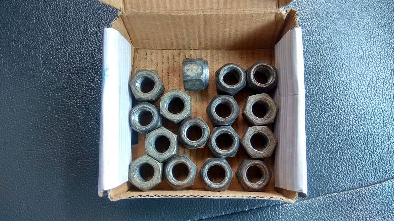 WagonR Alto 660cc Cultus Tyre Wheel Nuts 16 pcs 0