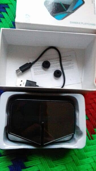 earbud km kimat mai damax wireless for sale (2day used only) 3