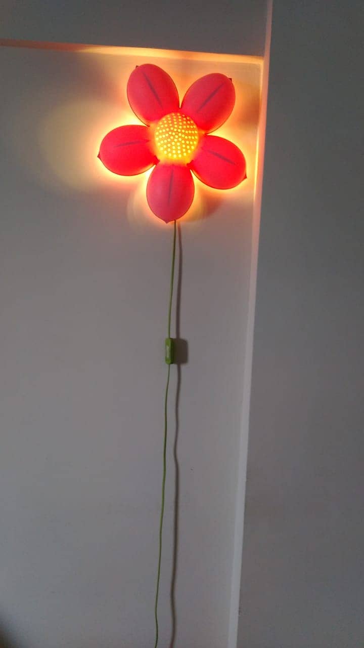 IKEA flower light/Wall hanging light/Wall mountable ikea flower light 1