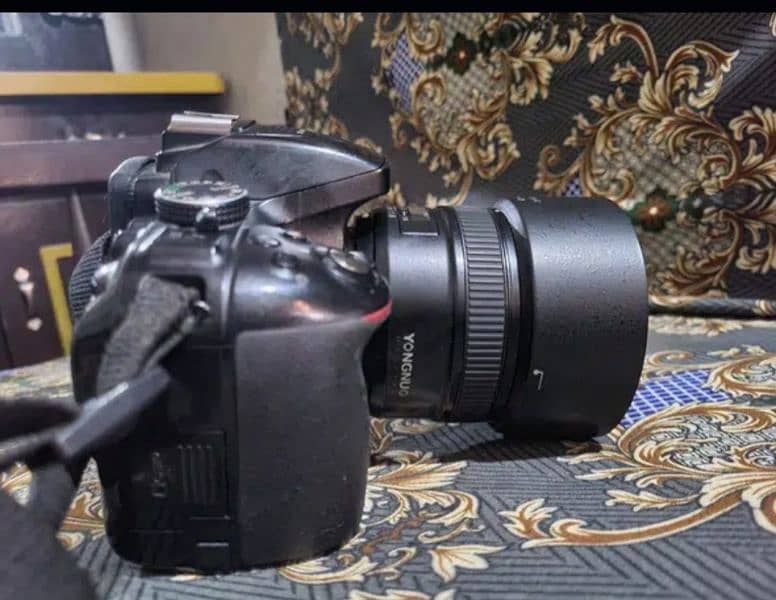 Camera/Nikon D 5300 dslr 0