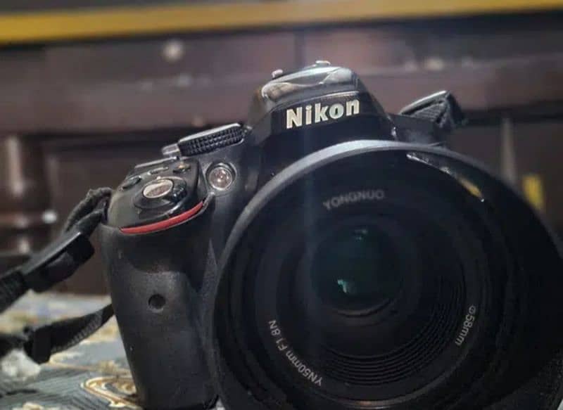 Camera/Nikon D 5300 dslr 1